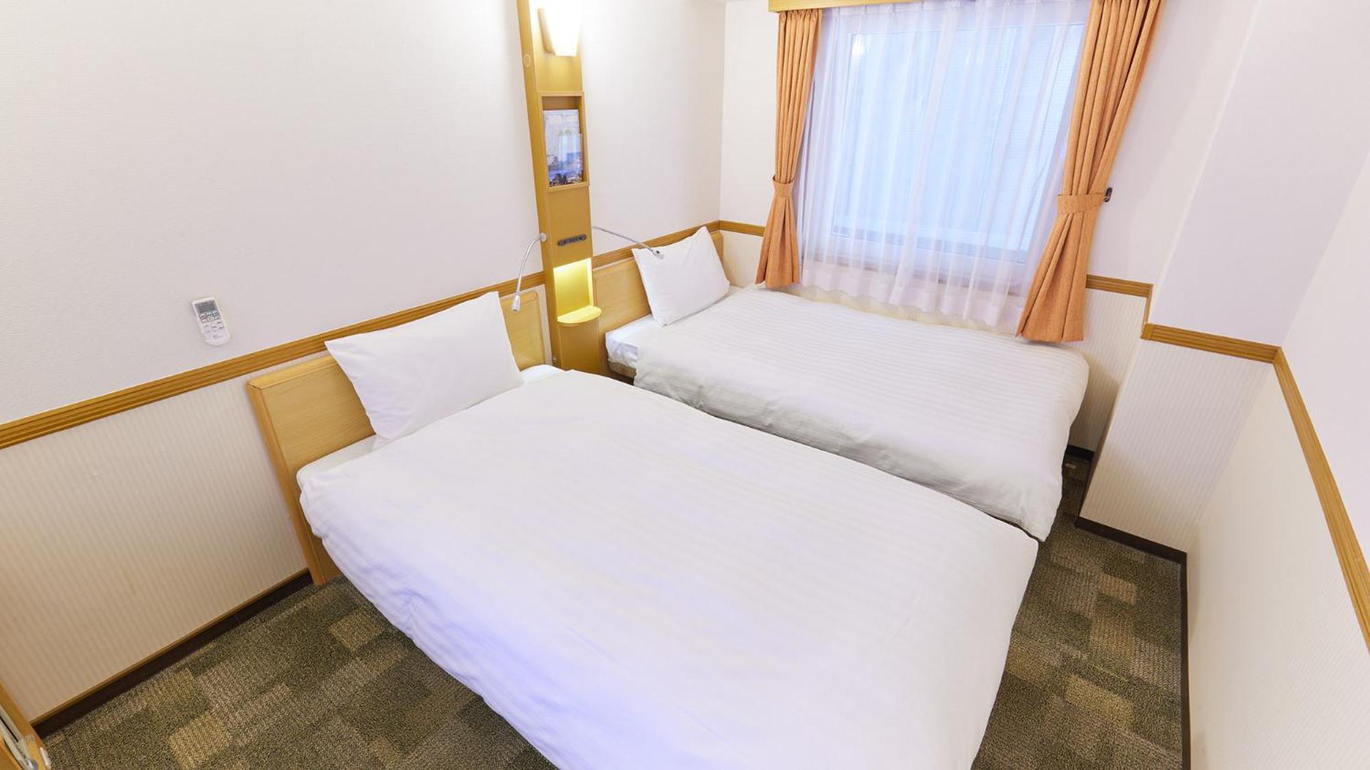 Toyoko Inn Chiba Minato Ekimae Номер фото